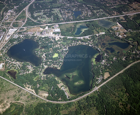 Fonda Lake, Island Lake & Briggs Lake in Livingston County, Michigan